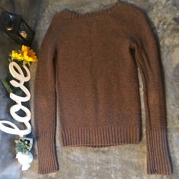 Comfy Cozy Cute Sweater! - Picture 4 of 4